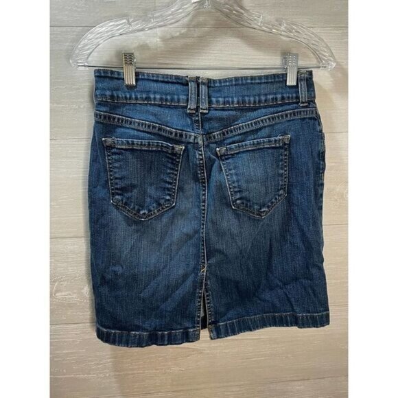 Old Navy Women's Basic Five-Pocket Denim Jean Skirts for Women with Back Slit - Picture 4 of 5